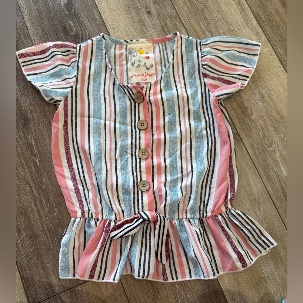 Girls Jenna & Jessie stripped top size 7